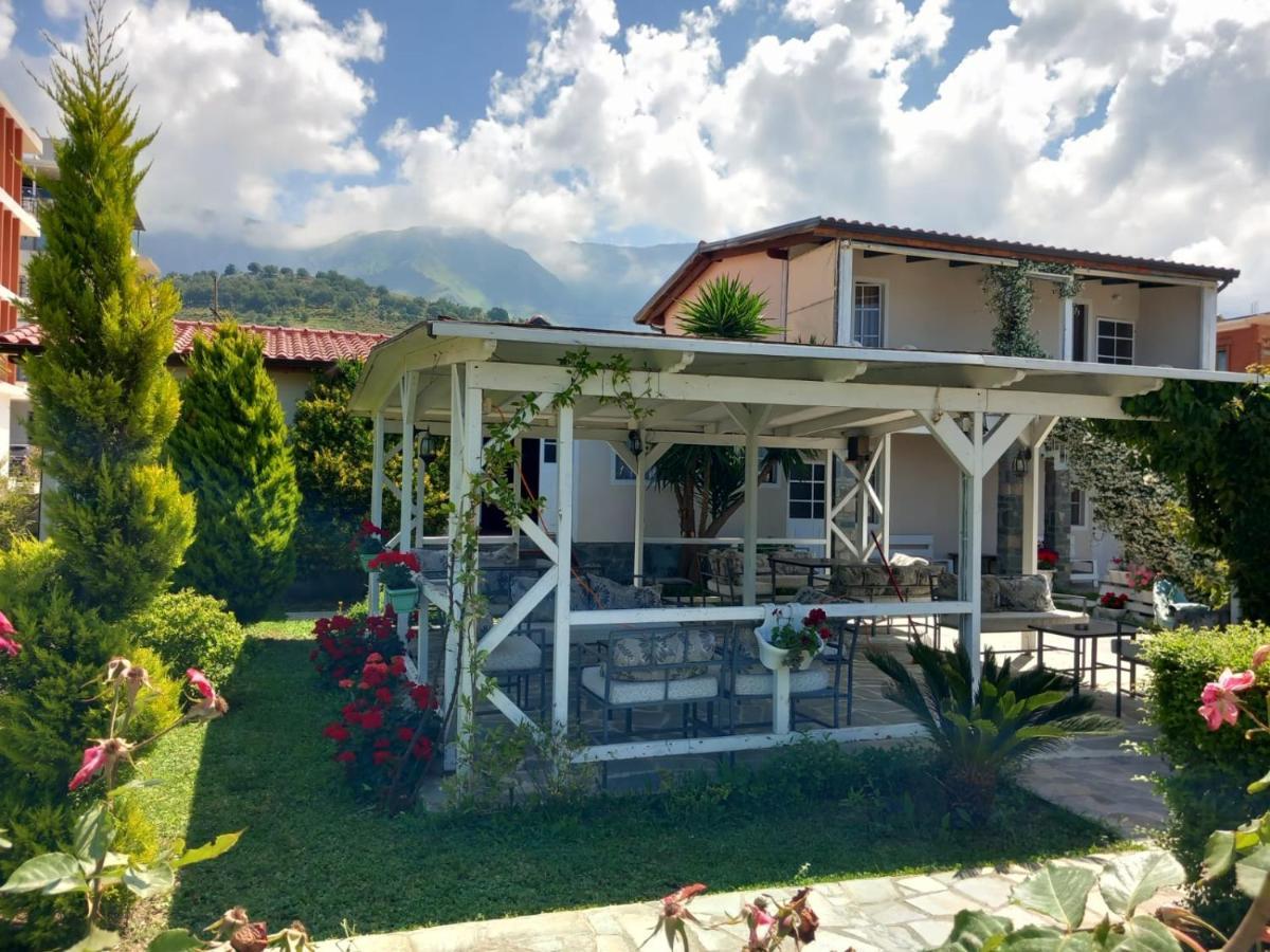 Nili Hotel Вльора Екстер'єр фото