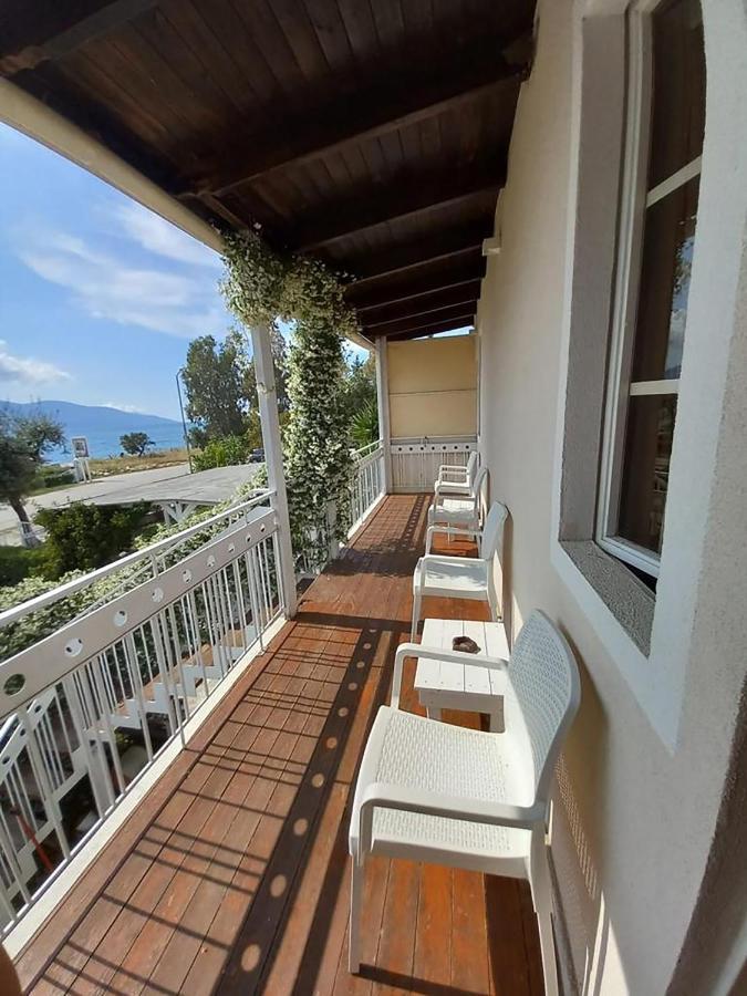 Nili Hotel Вльора Екстер'єр фото