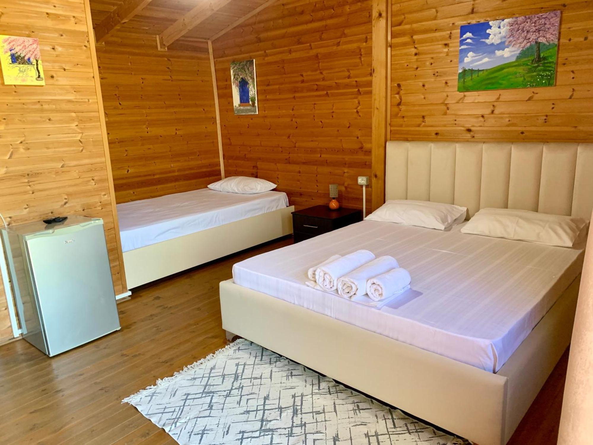 Nili Hotel Вльора Екстер'єр фото